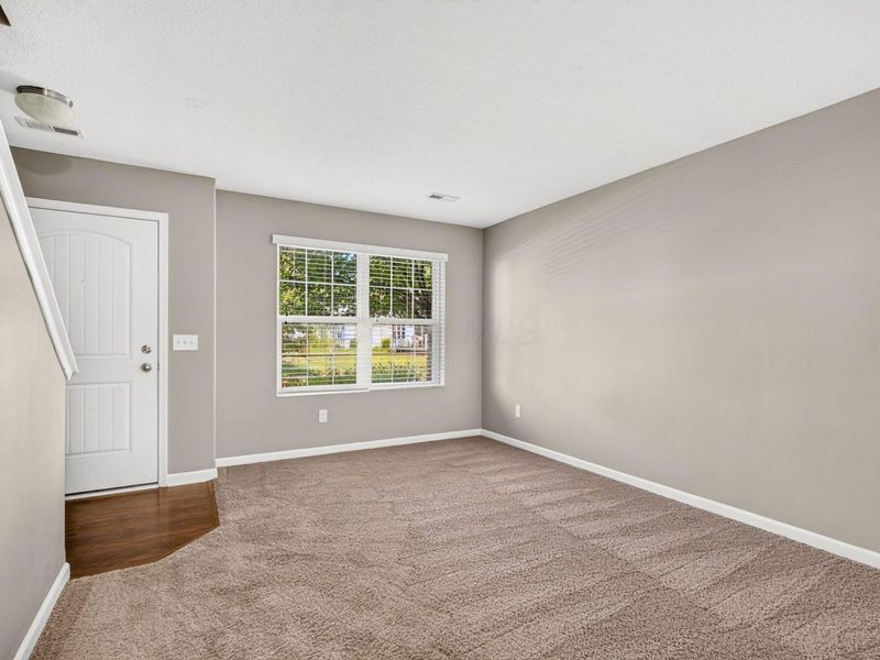 5652 Pittsford Drive , Westerville, OH 43081 Photo 9