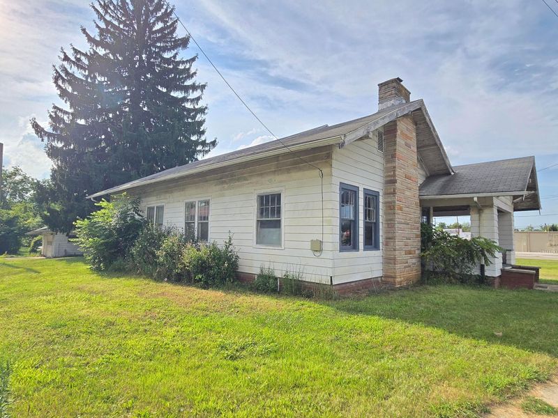 132 Portland Way S, Galion, OH 44833 Photo 5