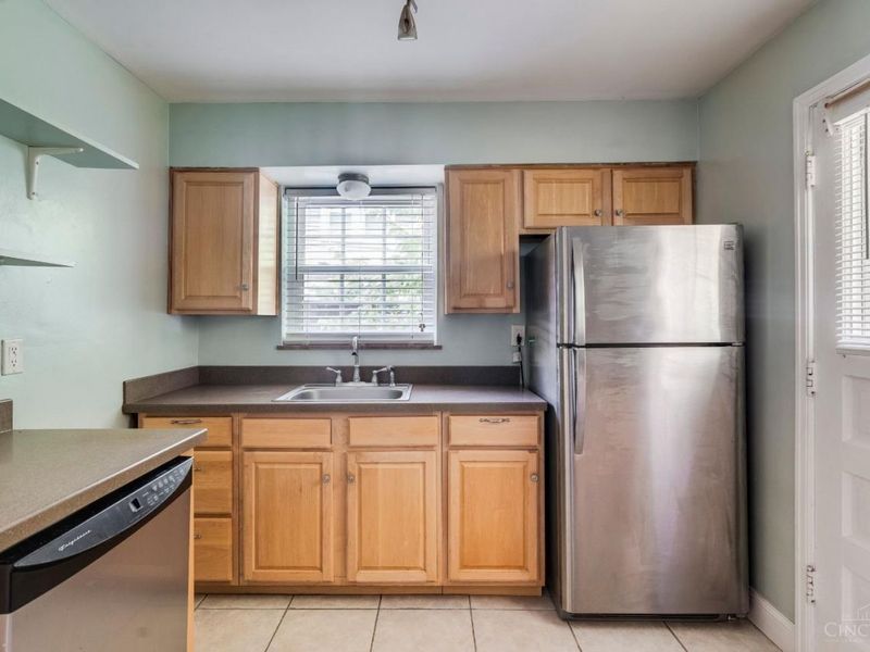 4037 Paxton Avenue, Cincinnati, OH 45209 Photo 12
