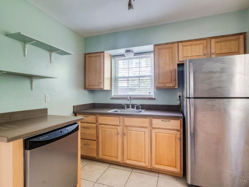 4037 Paxton Avenue, Cincinnati, OH 45209 Photo 13