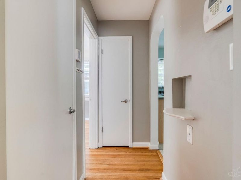 4037 Paxton Avenue, Cincinnati, OH 45209 Photo 17