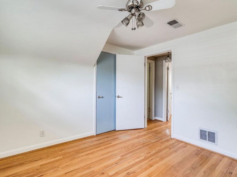 4037 Paxton Avenue, Cincinnati, OH 45209 Photo 25