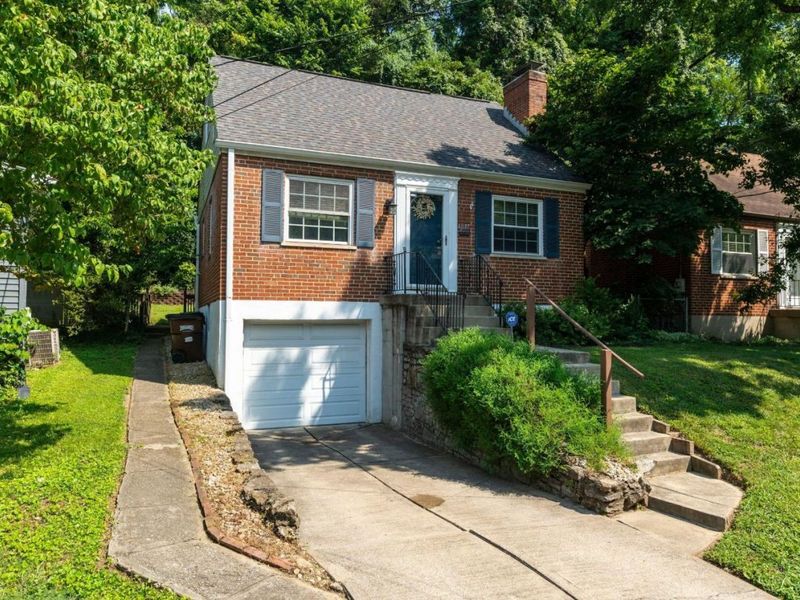 4037 Paxton Avenue, Cincinnati, OH 45209 Photo 44