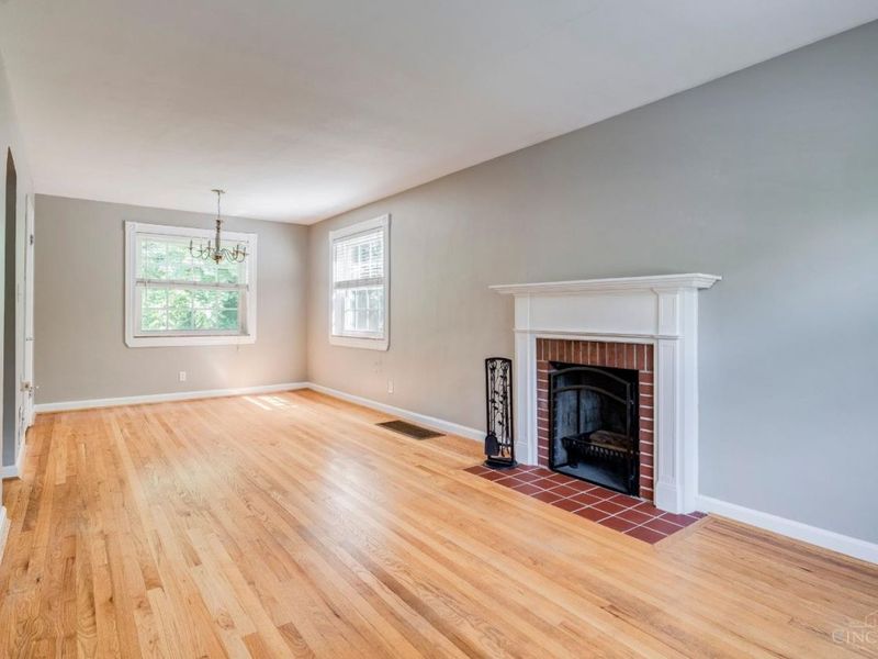 4037 Paxton Avenue, Cincinnati, OH 45209 Photo 5