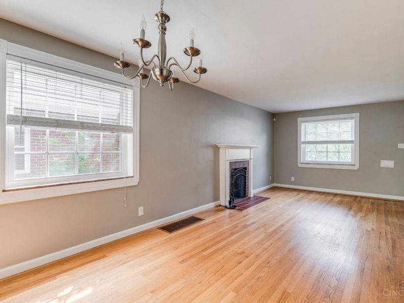 4037 Paxton Avenue, Cincinnati, OH 45209 Photo 9