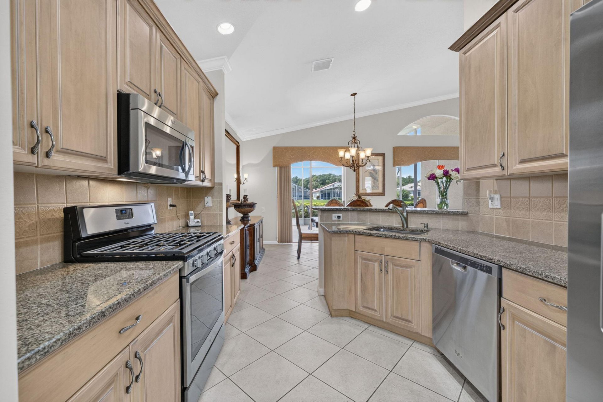 382 NW Springview Loop, Port Saint Lucie, FL 34986 Photo