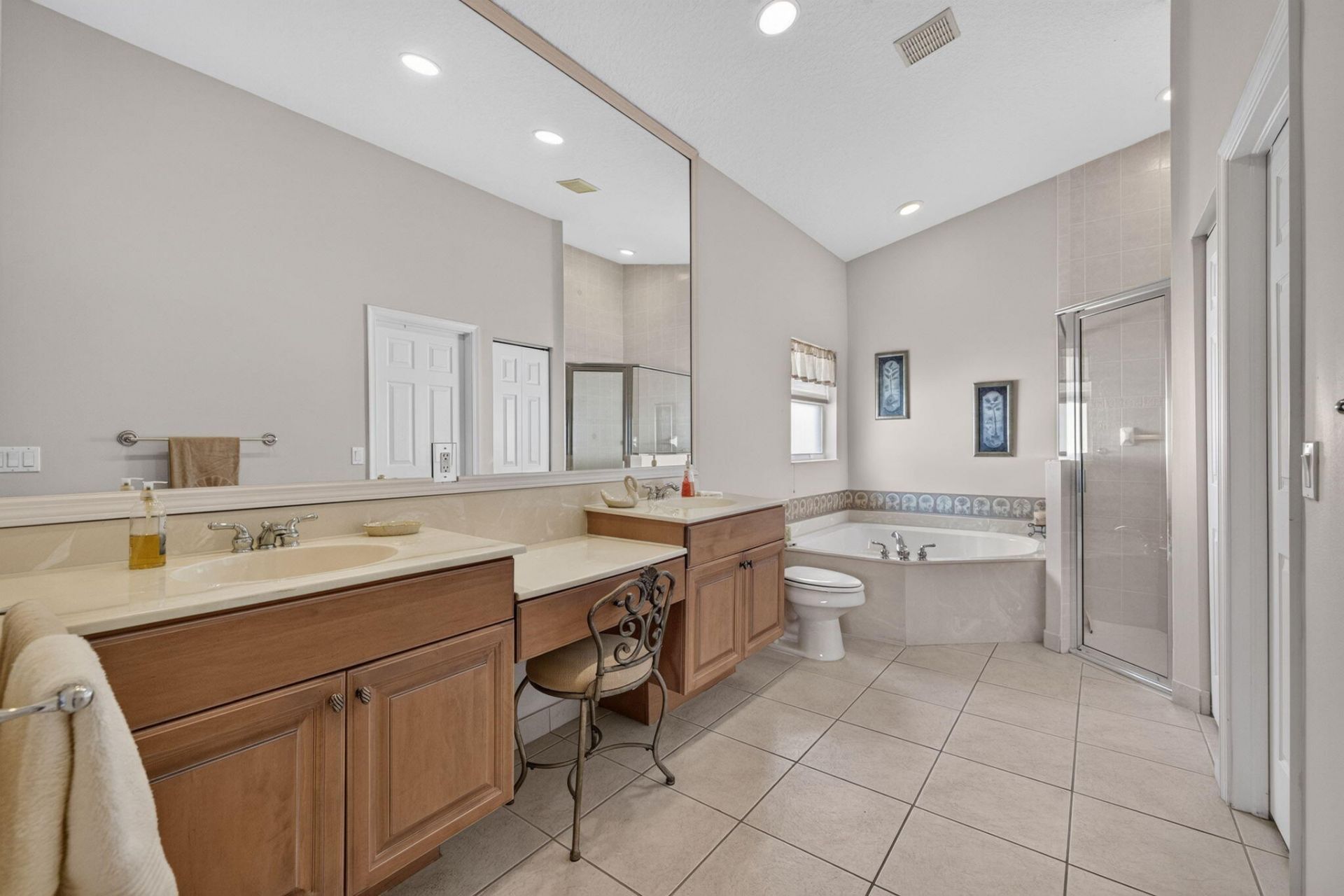 382 NW Springview Loop, Port Saint Lucie, FL 34986 Photo