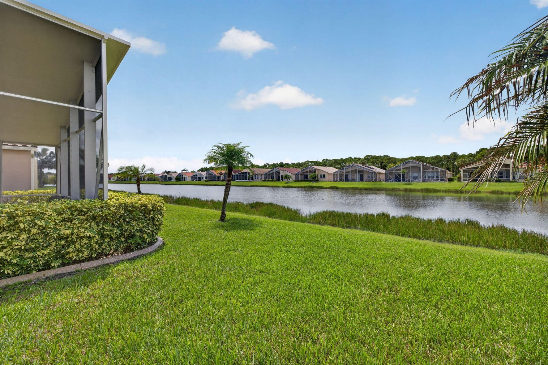 382 NW Springview Loop, Port Saint Lucie, FL 34986 Photo