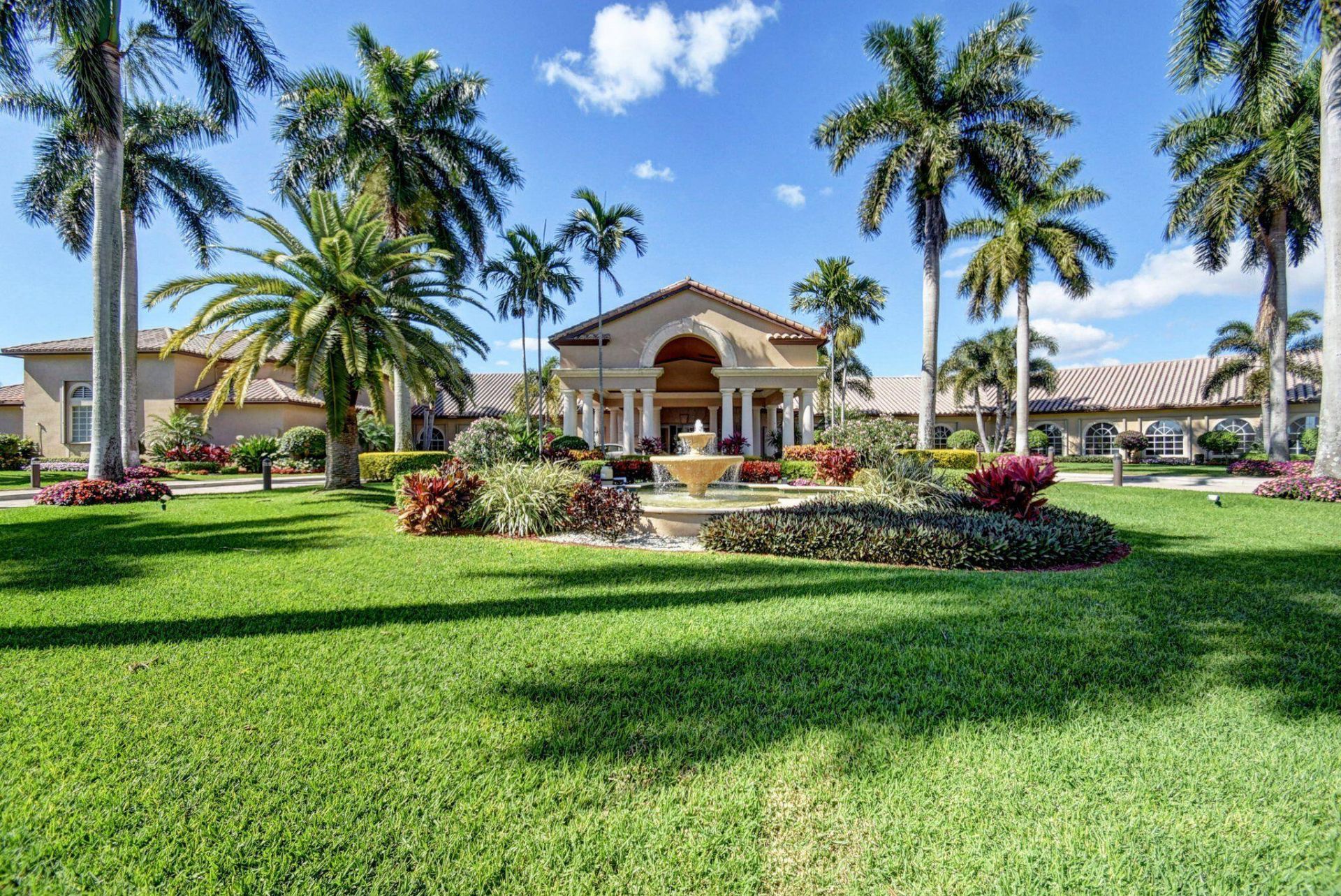 382 NW Springview Loop, Port Saint Lucie, FL 34986 Photo