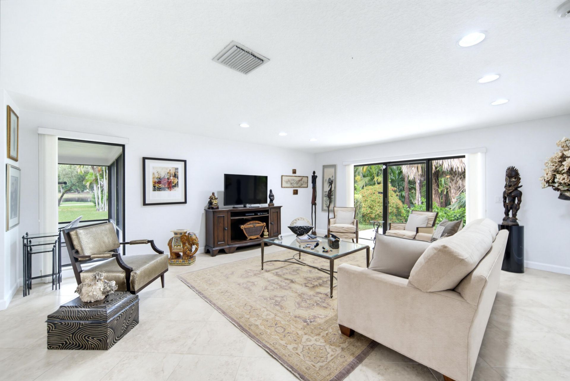 21195 Juego Circle, Unit 16-A, Boca Raton, FL 33433 Photo