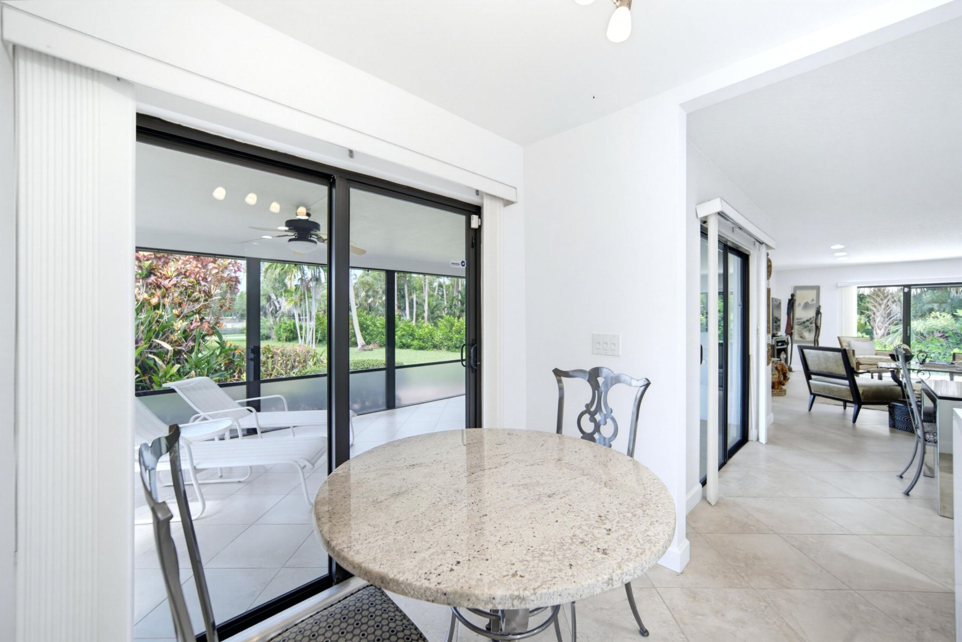 21195 Juego Circle, Unit 16-A, Boca Raton, FL 33433 Photo
