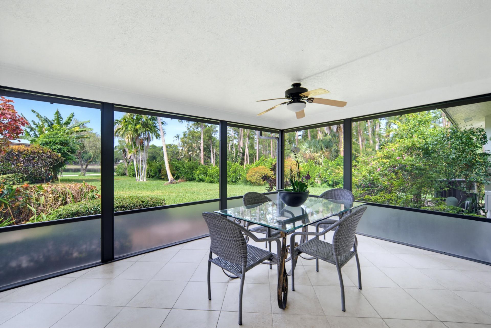 21195 Juego Circle, Unit 16-A, Boca Raton, FL 33433 Photo