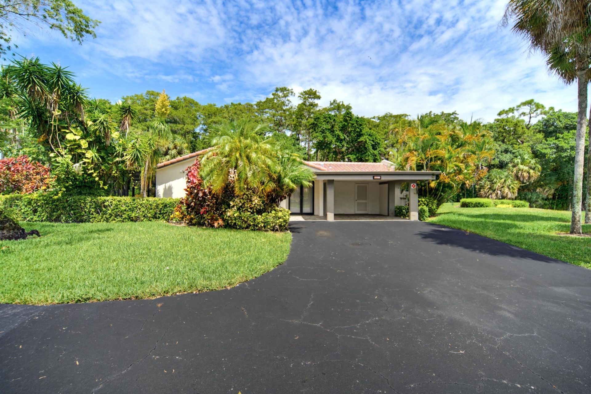 21195 Juego Circle, Unit 16-A, Boca Raton, FL 33433 Photo