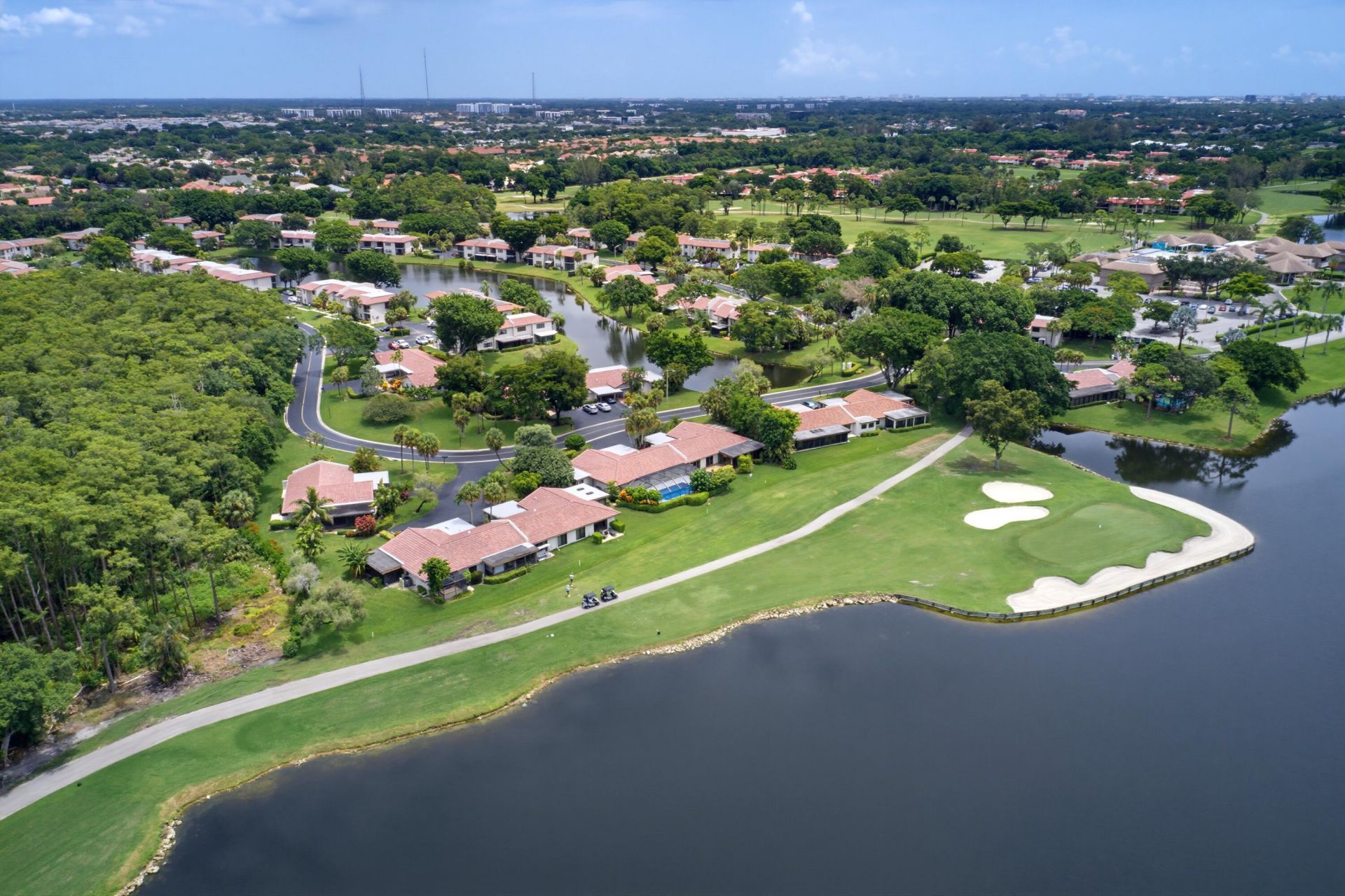 21195 Juego Circle, Unit 16-A, Boca Raton, FL 33433 Photo