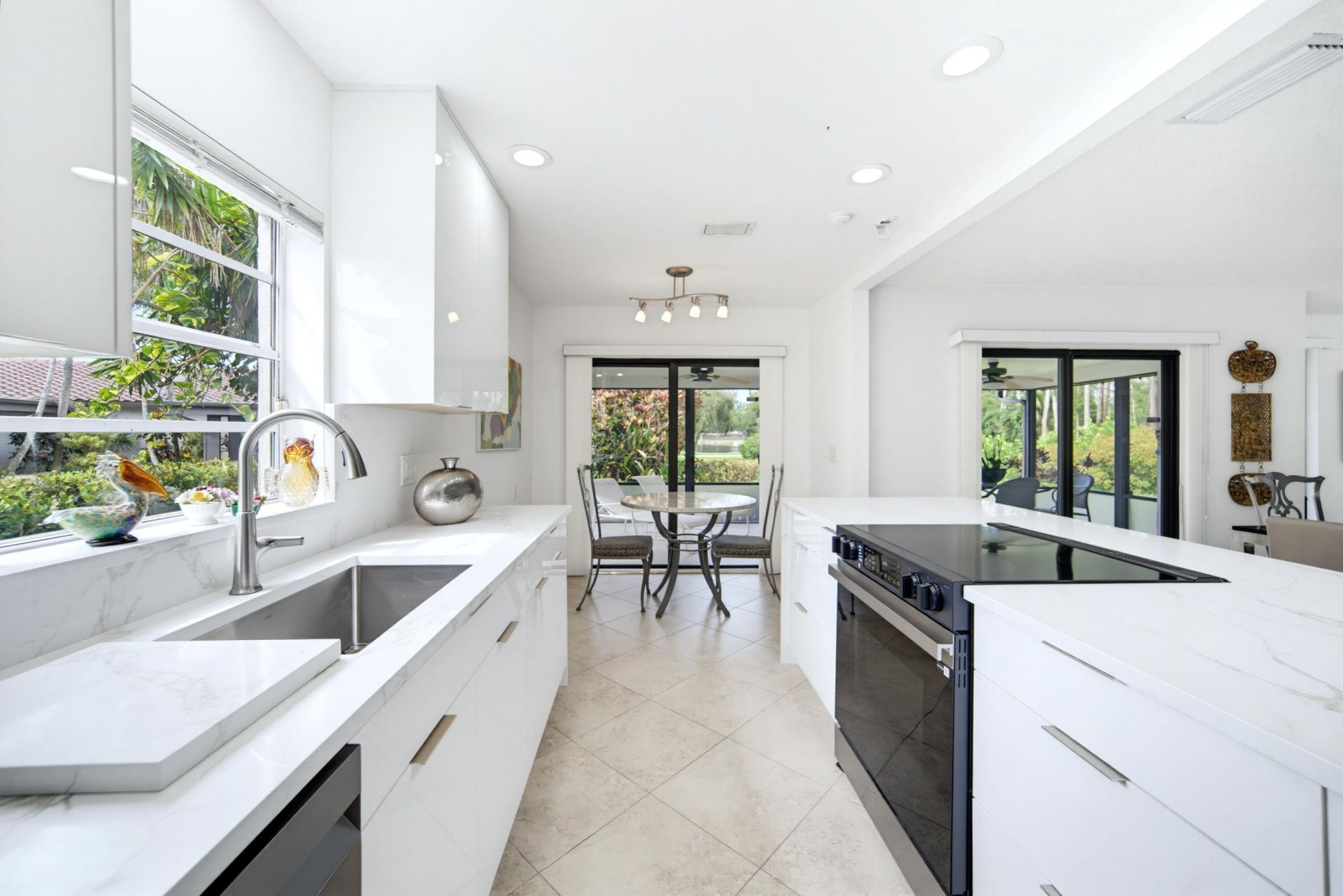 21195 Juego Circle, Unit 16-A, Boca Raton, FL 33433 Photo