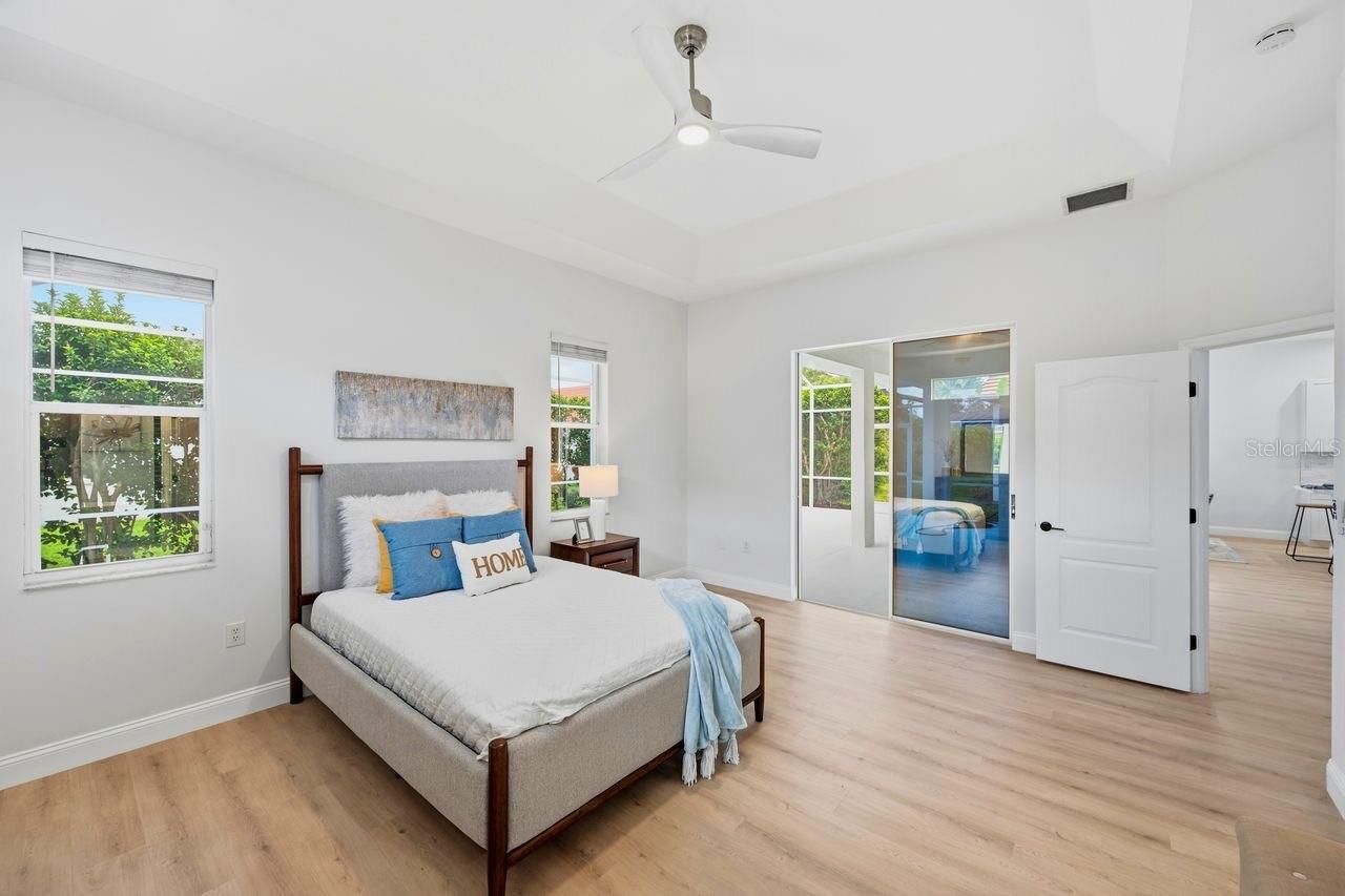 6011 Chaparral Avenue, Sarasota, FL 34243 Photo