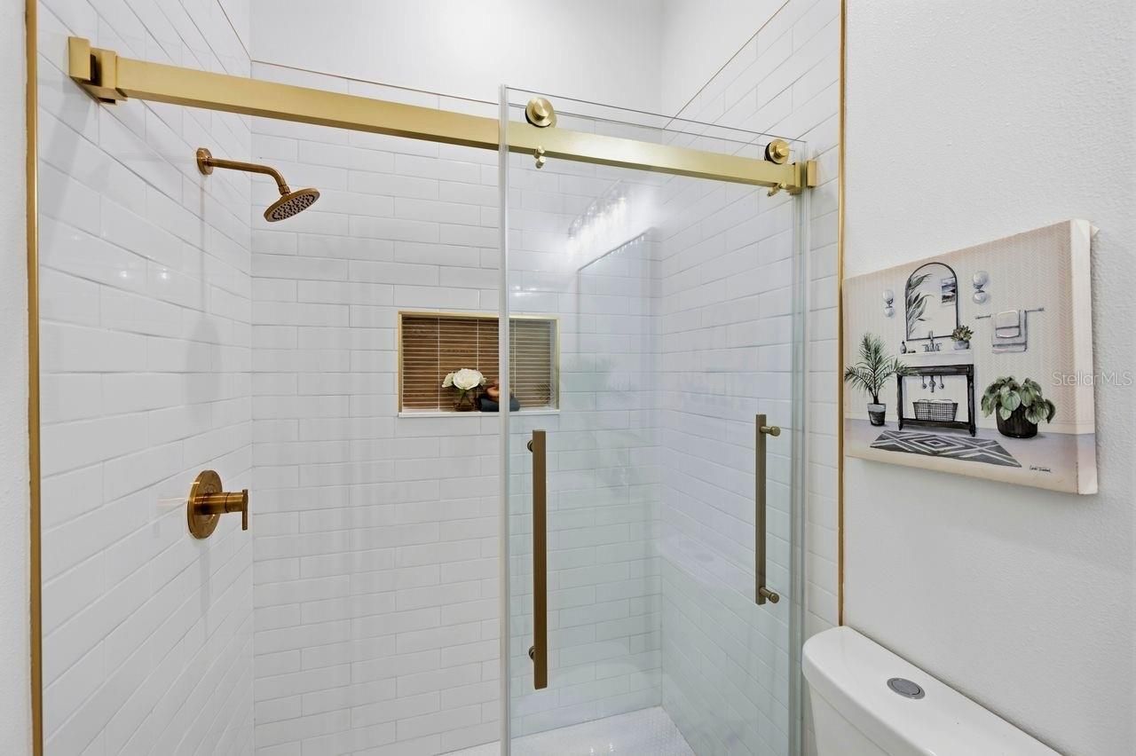 6011 Chaparral Avenue, Sarasota, FL 34243 Photo