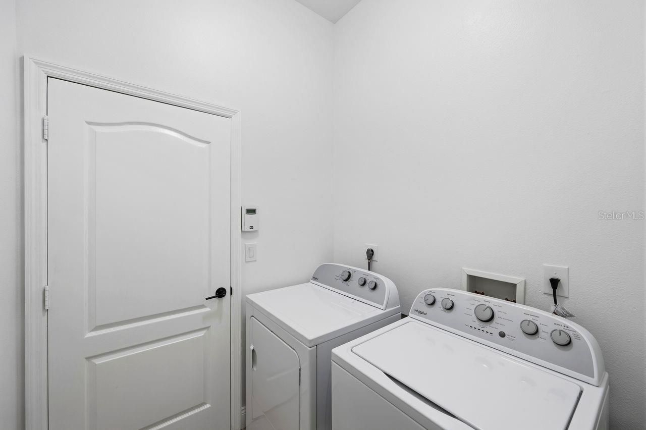 6011 Chaparral Avenue, Sarasota, FL 34243 Photo