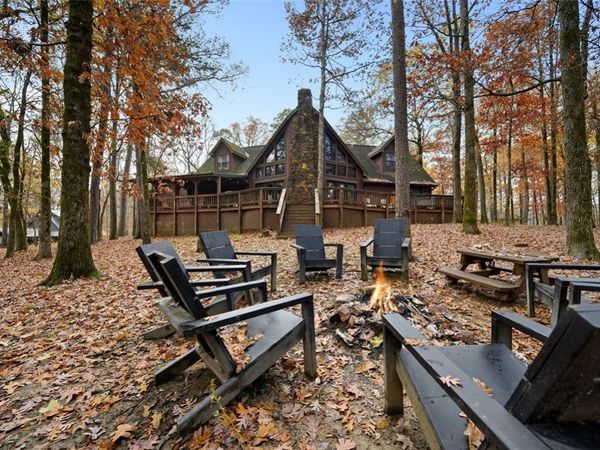 152 Mitchell Lane, Broken Bow, OK 74728