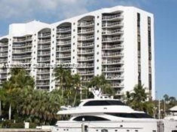 3610 Yacht Club Dr , Unit 514, Aventura, FL 33180