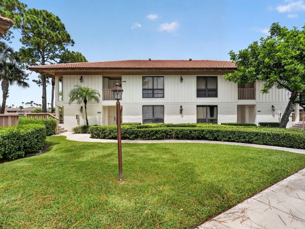 302 BRACKENWOOD, Palm Beach Gardens, FL 33418