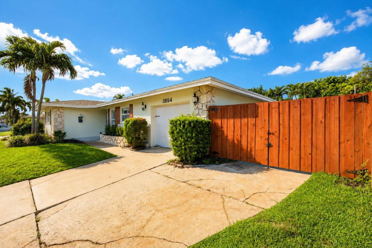 3854 Buttercup Circle S, Palm Beach Gardens, FL 33410 Photo