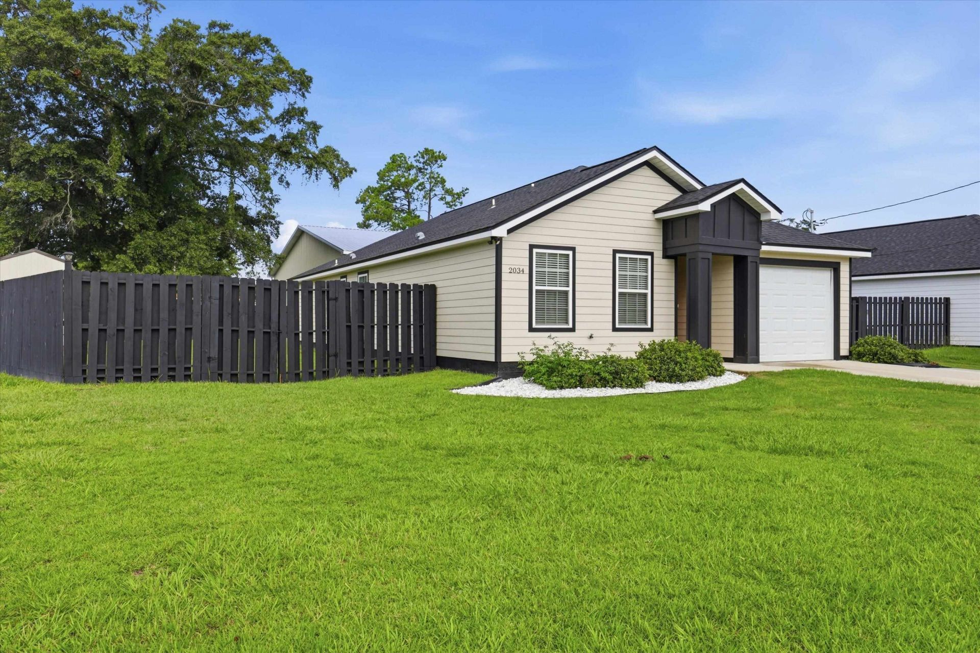 2034 W Jefferson Street , Quincy, FL 32351 Photo