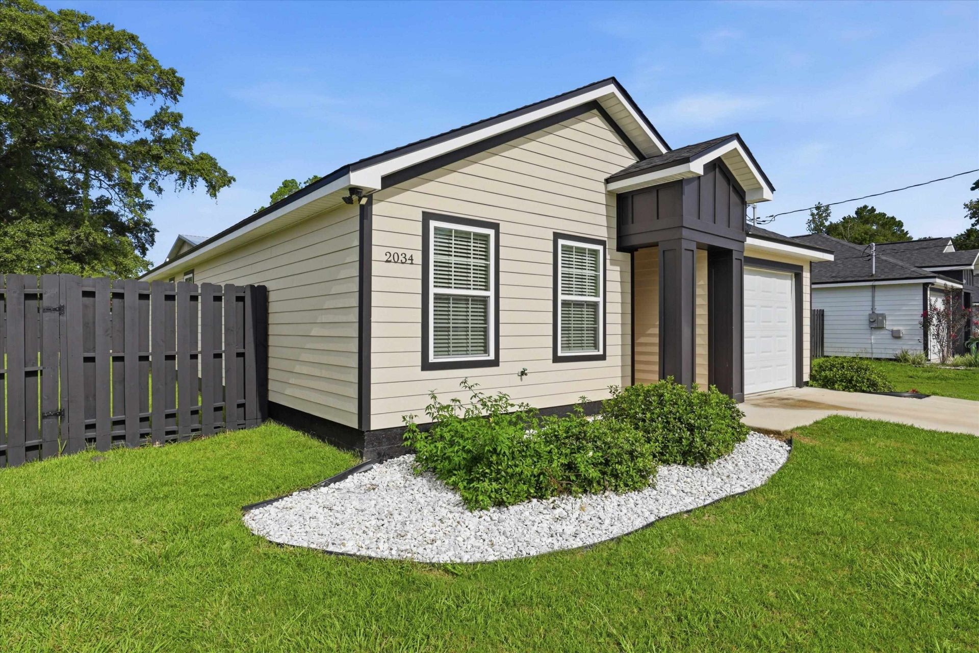 2034 W Jefferson Street , Quincy, FL 32351 Photo