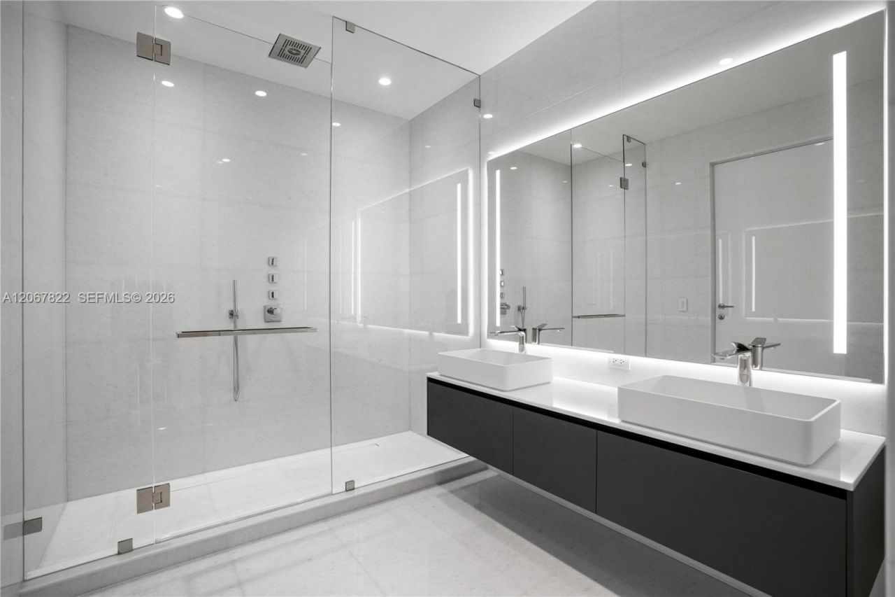 5 Grove Isle Dr, Unit M502, Miami, FL 33133 Photo