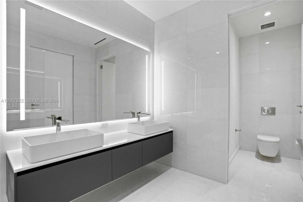 5 Grove Isle Dr, Unit M502, Miami, FL 33133 Photo
