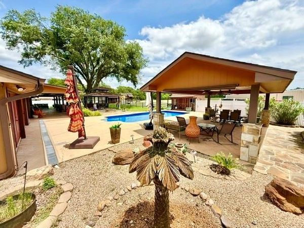 1608 FM 1616 , Athens, TX 75751