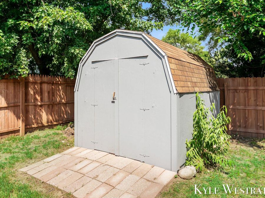 Property Image 43