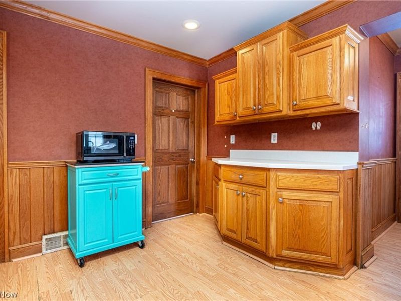 2001 Cambridge Road, Coshocton, OH 43812 Photo 16