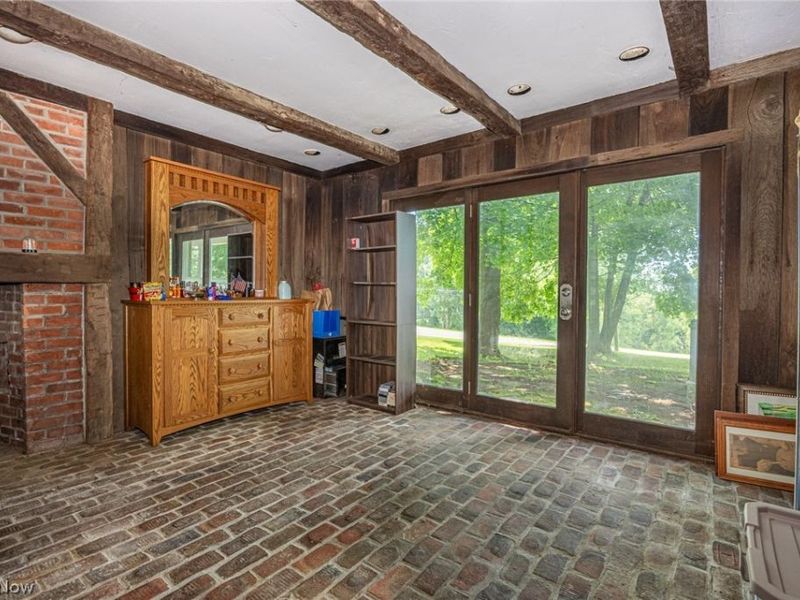 2001 Cambridge Road, Coshocton, OH 43812 Photo 17