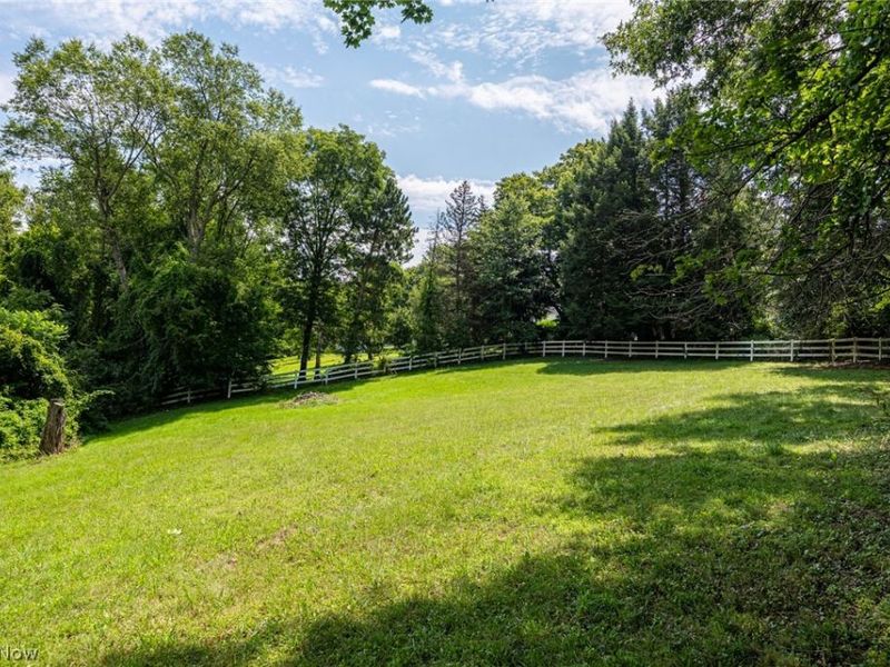 2001 Cambridge Road, Coshocton, OH 43812 Photo 42