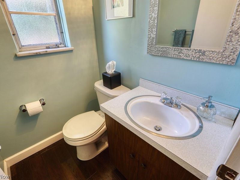 301 Breezewood Drive , Bay Village, OH 44140 Photo 18