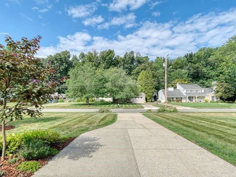 301 Breezewood Drive , Bay Village, OH 44140 Photo 32