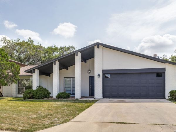 11810 Gravetree St, San Antonio, TX 78249