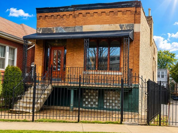 1515 N Lawndale Avenue , Chicago, IL 60651