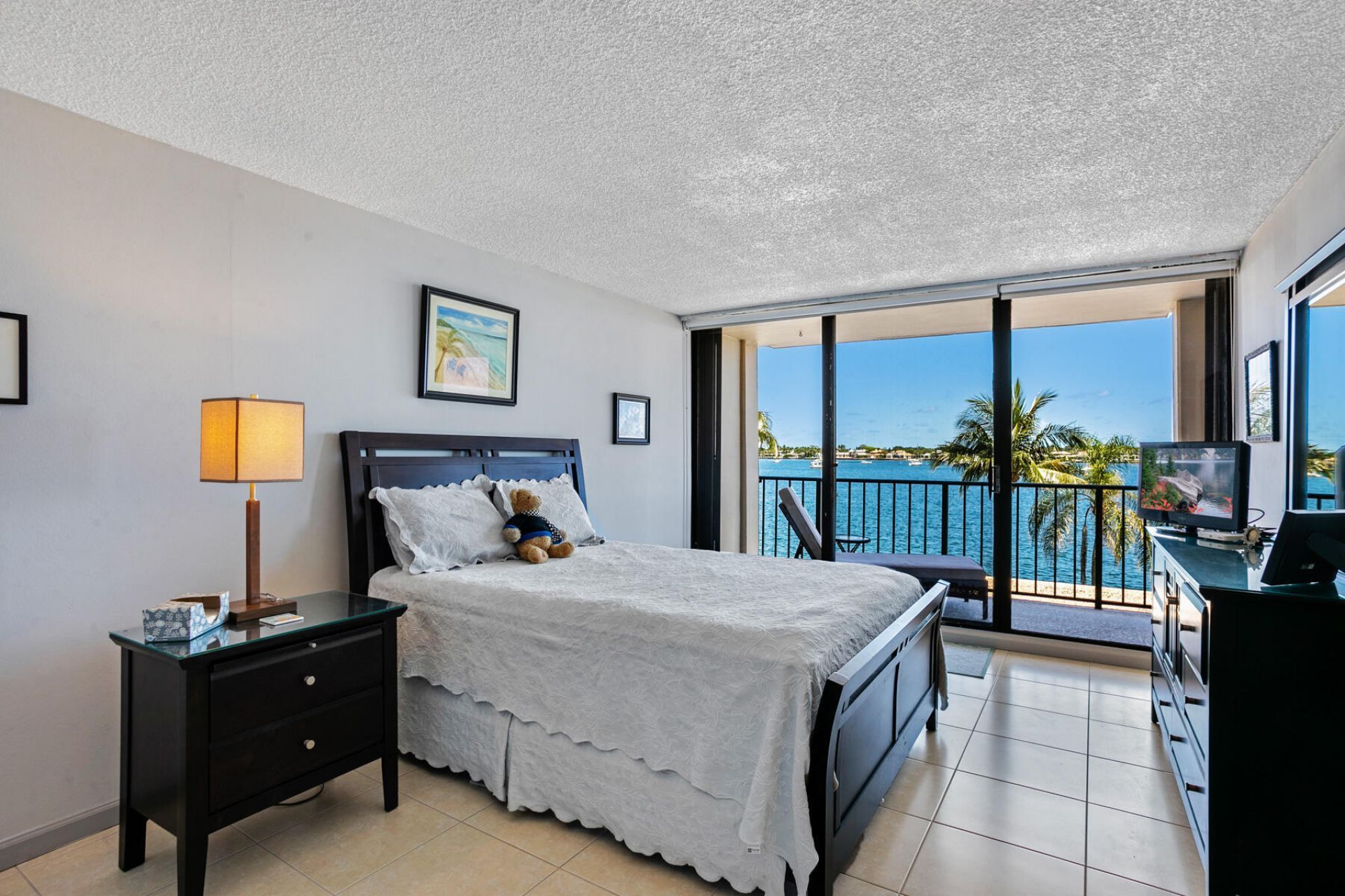 130 Lakeshore Drive, Unit 322, North Palm Beach, FL 33408 Photo