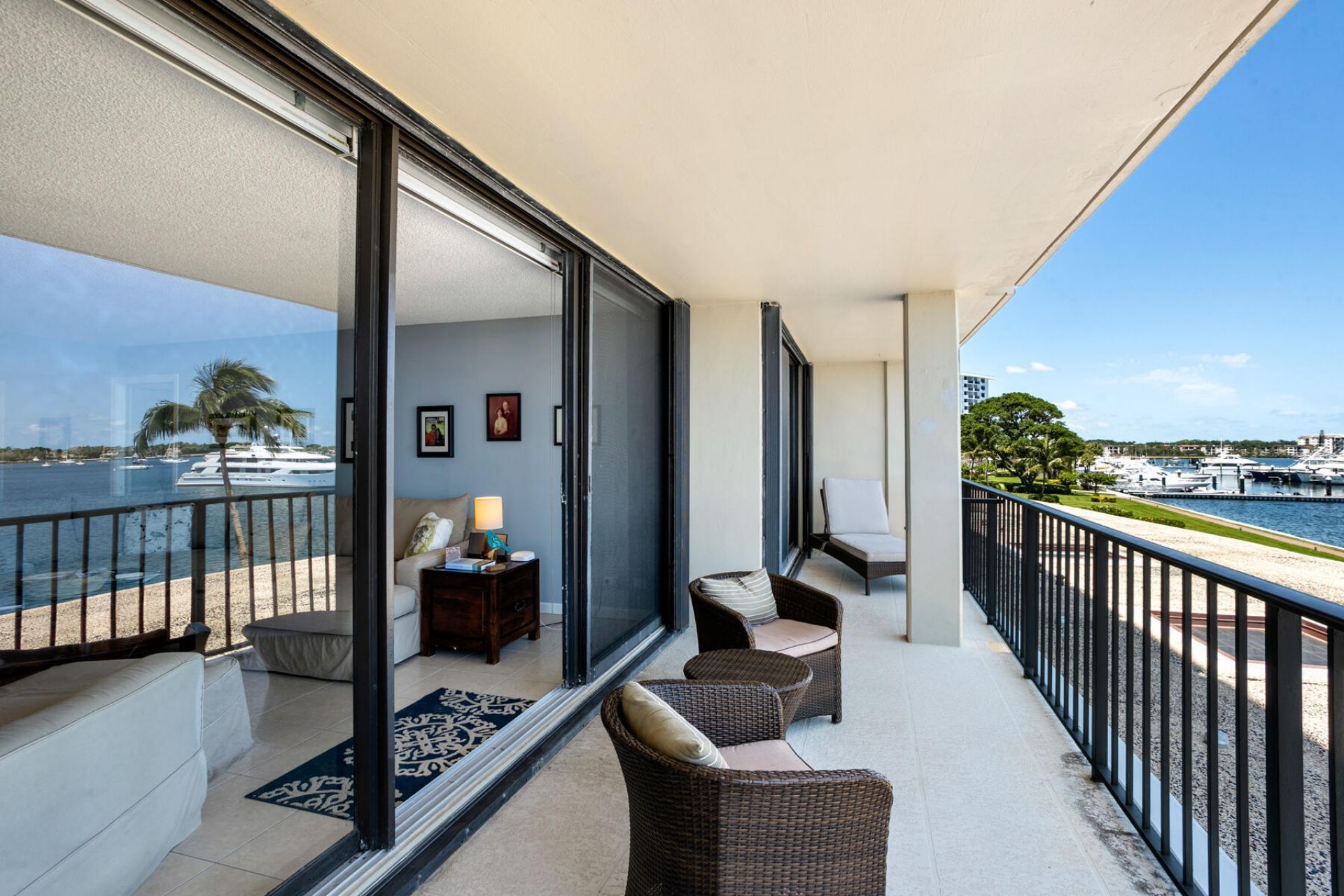 130 Lakeshore Drive, Unit 322, North Palm Beach, FL 33408 Photo