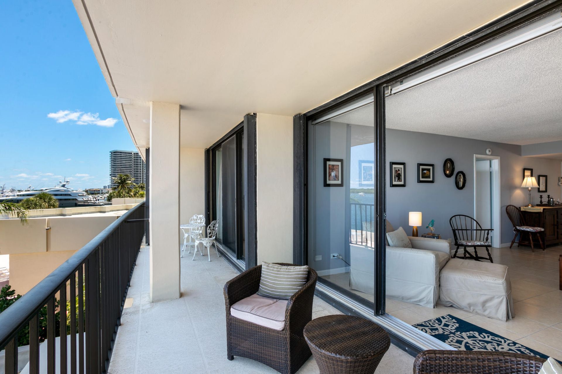130 Lakeshore Drive, Unit 322, North Palm Beach, FL 33408 Photo