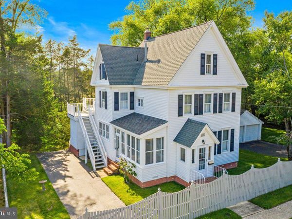 388 S GREEN STREET, TUCKERTON, NJ 08087