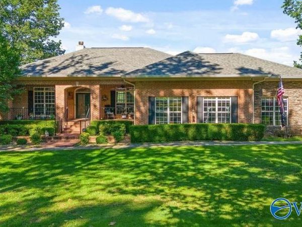 339 Hill Bluff Road, Guntersville, AL 35976