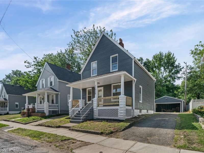 12028 Wade Park Avenue, Cleveland, OH 44106 Photo 3