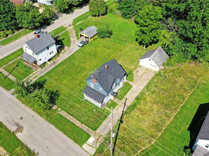 280 Austin Avenue NW, Warren, OH 44485 Photo 4