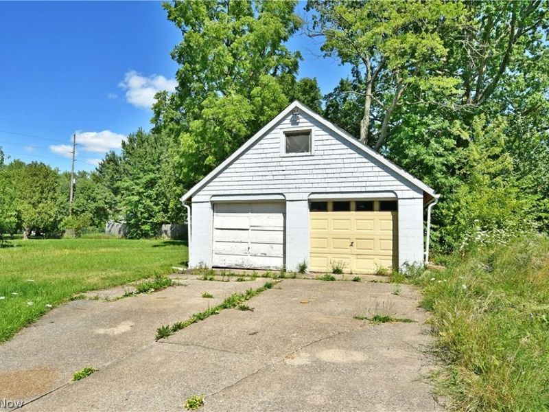 280 Austin Avenue NW, Warren, OH 44485 Photo 9