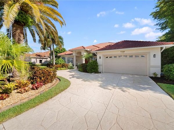 9780 Treasure Cay LN, BONITA SPRINGS, FL 34135