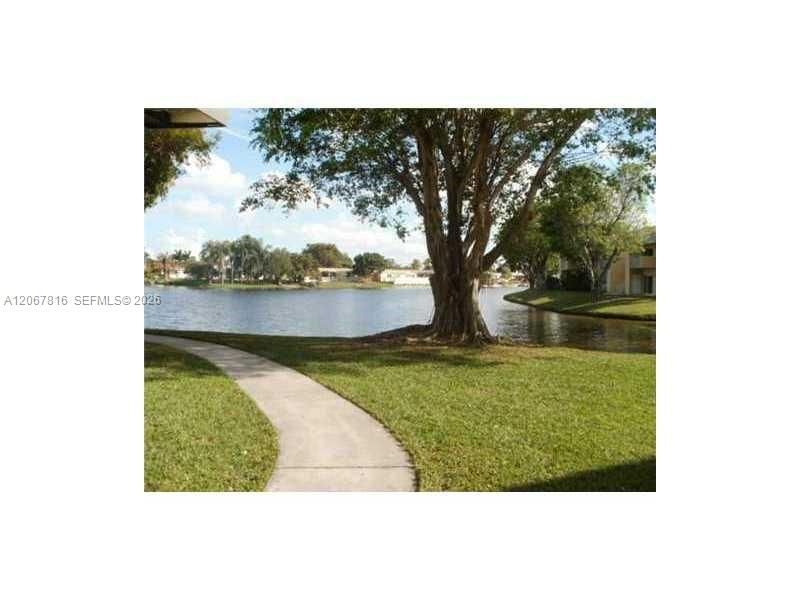 2091 NW 96th Ter, Unit 13M, Pembroke Pines, FL 33024 Photo