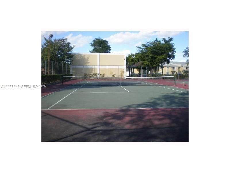 2091 NW 96th Ter, Unit 13M, Pembroke Pines, FL 33024 Photo